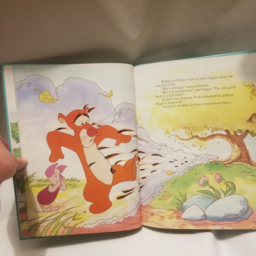 1991 'New Adv. of Winnie the Pooh' book - Picture 4 of 4